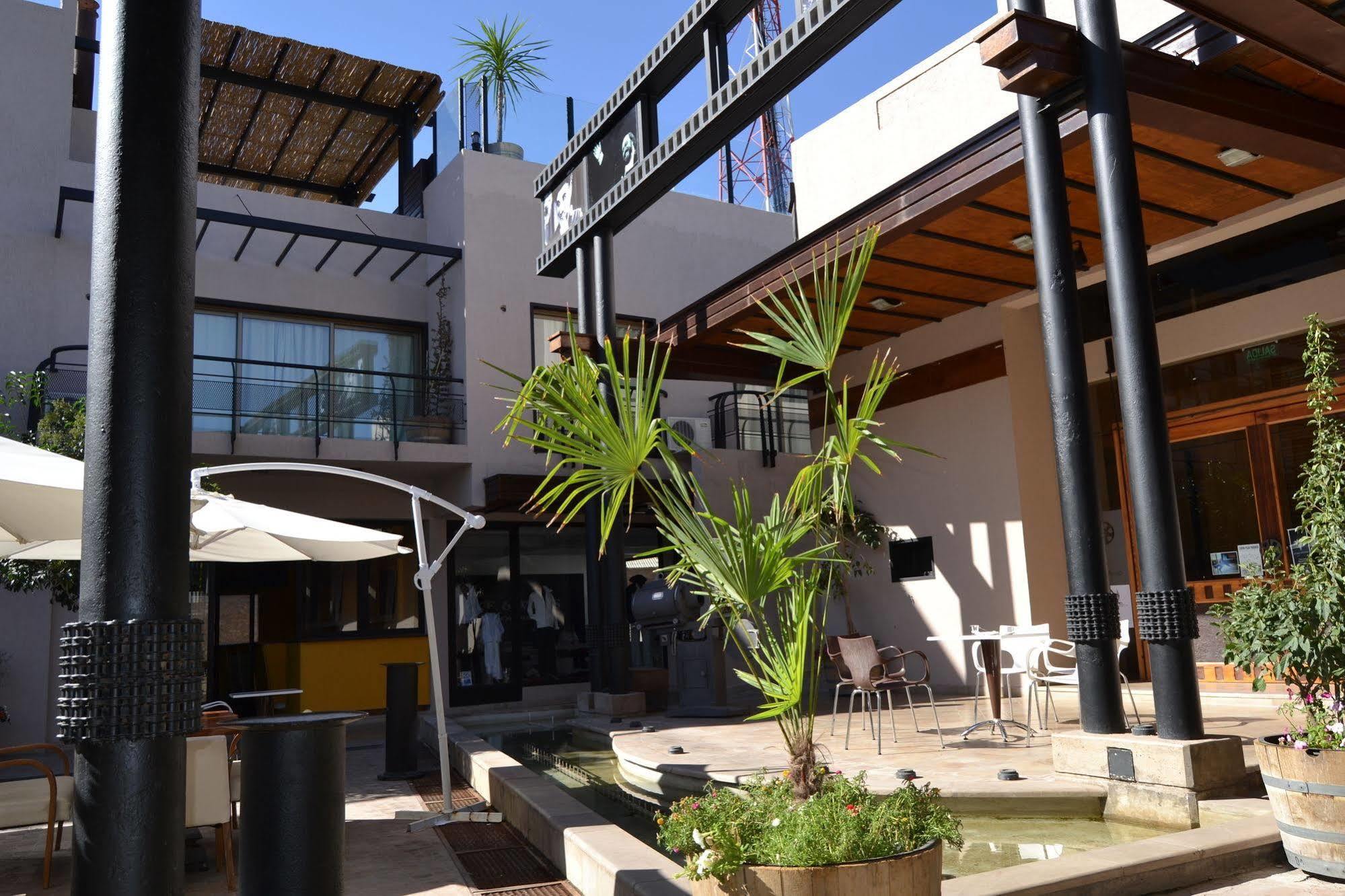 Plaza Paradiso Petit Hotel Chacras de Coria Luaran gambar